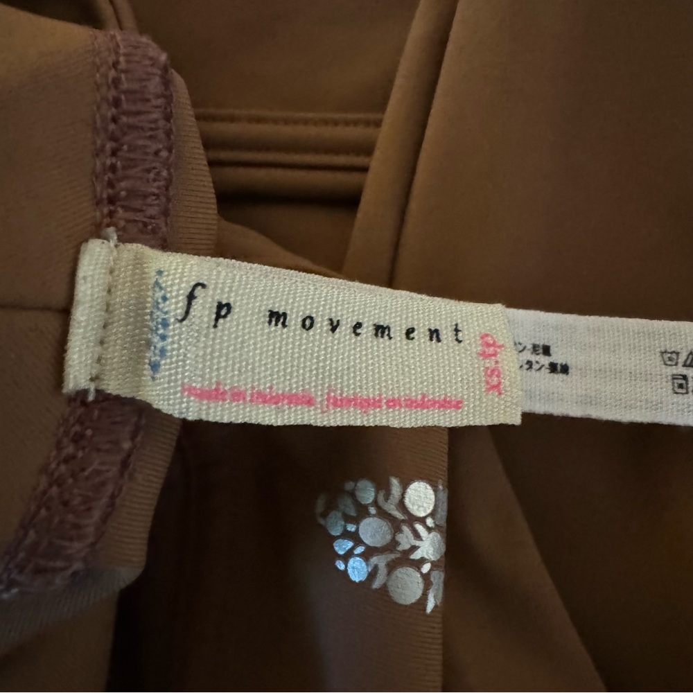 free people movement Revelation 2-piece Set Sports Bra‎ & Leggings XS - NWOT - Picture 15 of 16